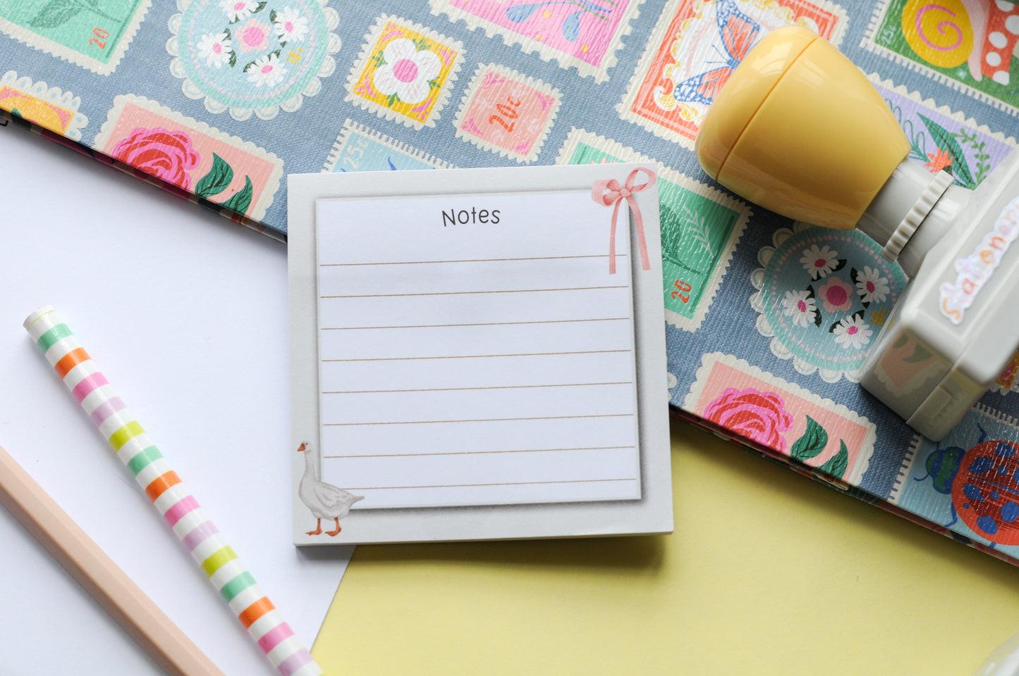 Notes autocollantes lignées