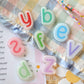 Lettres colorées